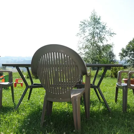 Grand A La Campagne Casa de Férias Arvieu
